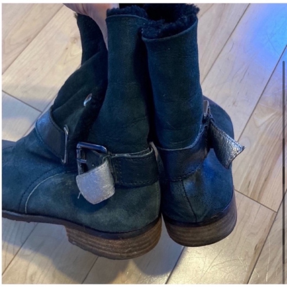 Matt Bernson Tundra Shearling Cracked Leather Black Boots size 6.5 - Picture 4 of 9